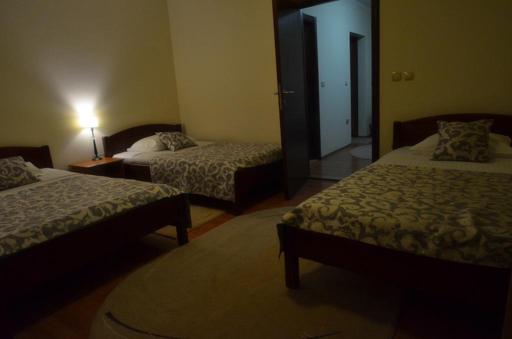 Accommodation Tara Белград Екстер'єр фото